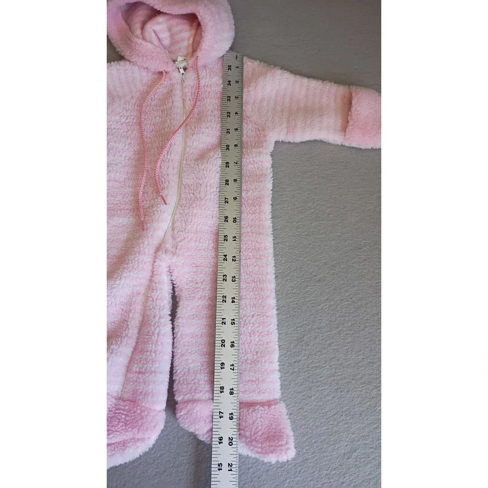 Vintage Universal Children's Wear Baby Girls Pink Sherpa Snowsuit‎ Hooded 0-6mo